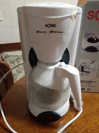 Cafetera SOLAC CF-4001 nueva de segunda mano por 22 EUR en Valladolid en  WALLAPOP