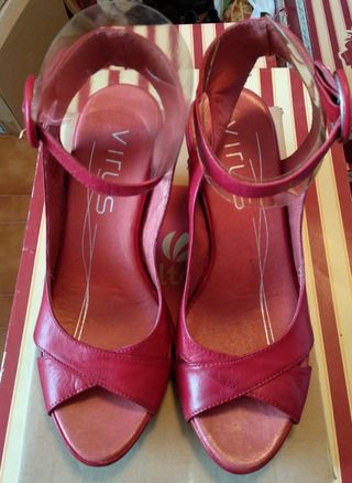 Zapatos de Cabuya | Artesalinas - Hecho a mano en Ecuador