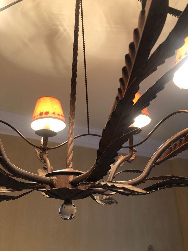 Lámpara techo forja marrón