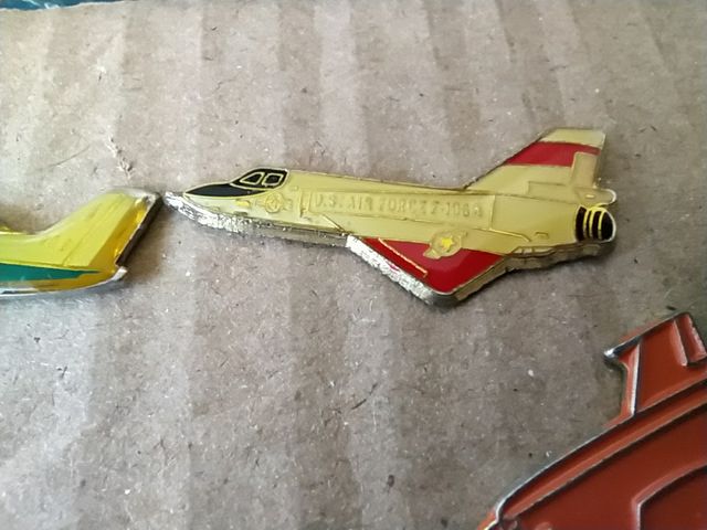 Lote  7 pins aviones. Aviación.