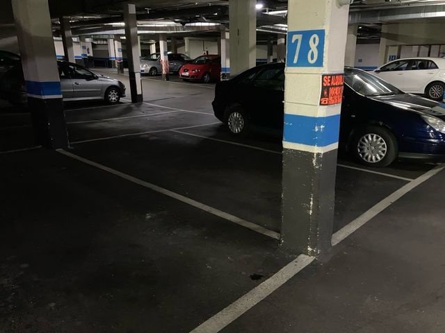 Garaje en alquiler en El Cantizal (Las Rozas)