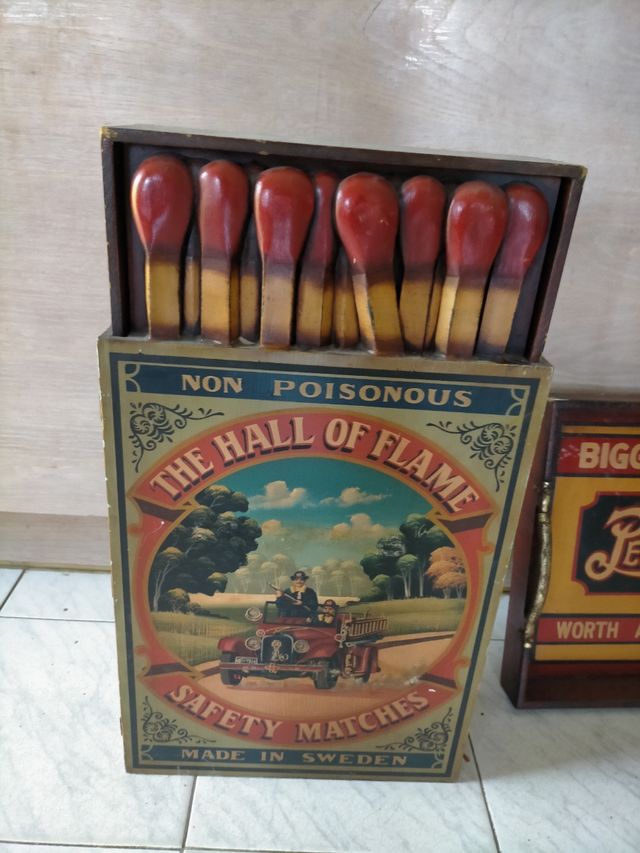 Caja de cerillas madera adorno vintage de segunda mano por 140 € en