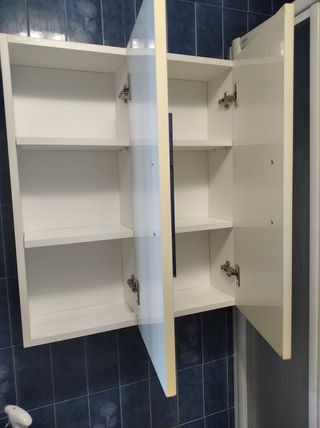 Armario/mueble auxiliar para pared de segunda mano por 30 € en Jesus en