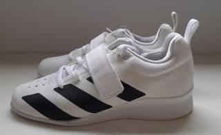1 par de zapatillas Adidas + regalo + envío 0€ de segunda 1 par de zapatillas Adidas + regalo + envío 0€ de segunda