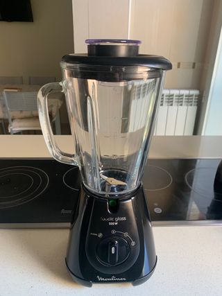 Batidora de vaso Moulinex de segunda mano en WALLAPOP Moulinex LM180110 Batidora vaso personal con potencia 800 W