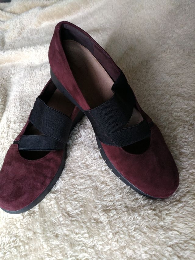 Respetuoso del medio ambiente de primera categoría borde Zapatos Clarks número 39 , a estrenar de segunda mano por 48 € en Bilbao en WALLAPOP Respetuoso del medio ambiente de primera categoría borde Zapatos Clarks número 39 , a estrenar de segunda mano por 48 € en Bilbao en WALLAPOP