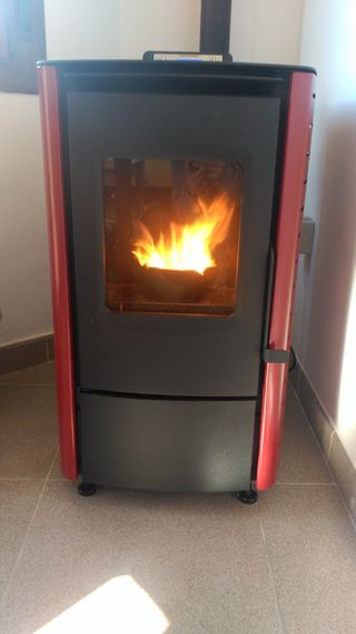 Estufas de Pellets de segunda mano | WALLAPOP