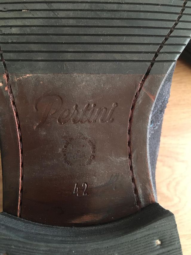 Zapatos marca PERTINI