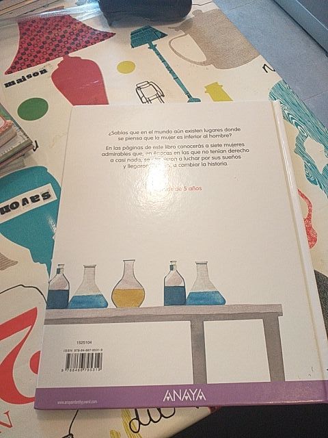 Mi primer libro sobre Ellas