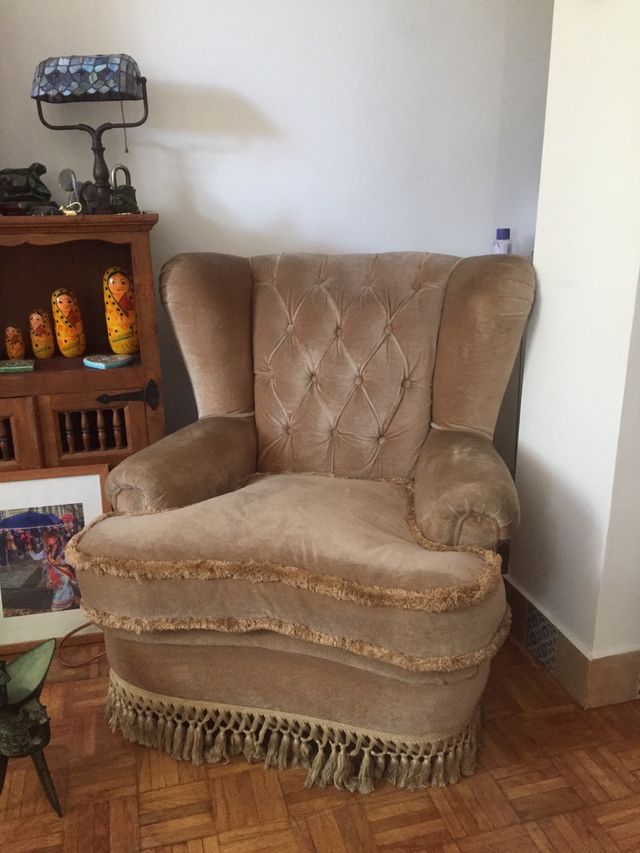 Sofá butaca terciopelo pluma de oca de segunda mano por 45 EUR en