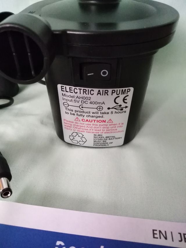 Bomba eléctrica recargable