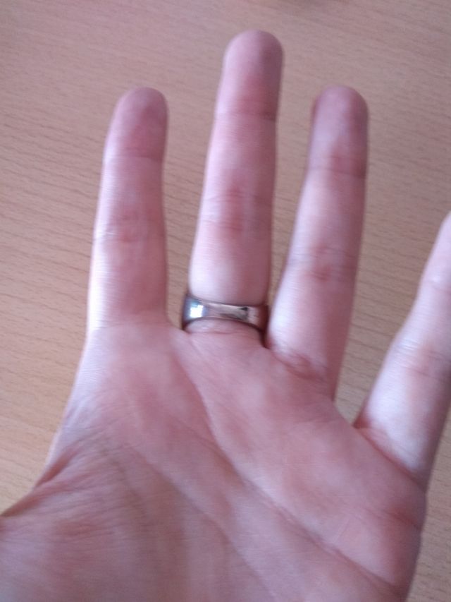 Anillo grande plateado