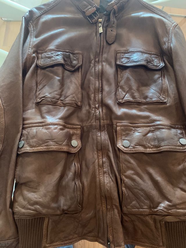 Chaqueta de piel Massimo Dutti