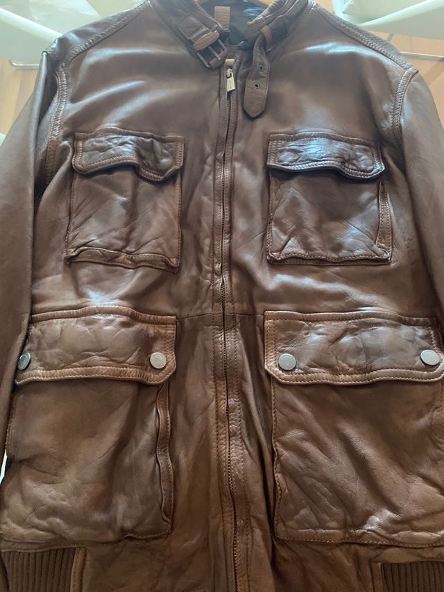 Chaqueta de piel Massimo Dutti