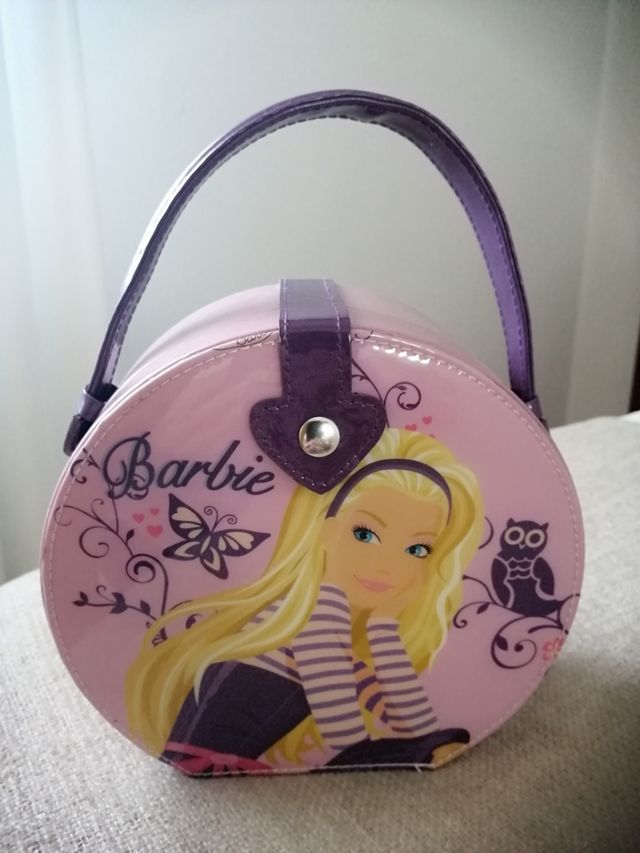Neceser Barbie.