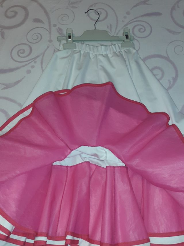 Academia Ana Belén T 4 Saia de dança espanhola