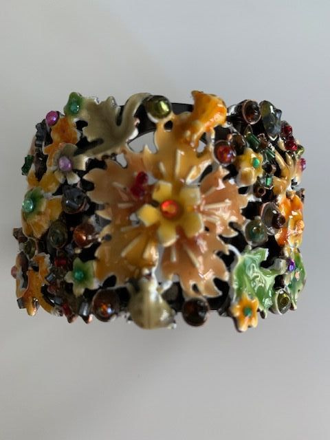 BRAZALETE DE PEDRERÍA ESMALATADO