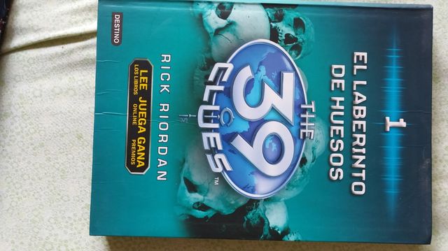 The 39 Clue- El laberinto de huesos/Una nota falsa