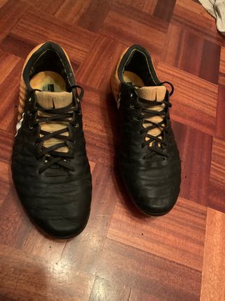 nike tiempo 43