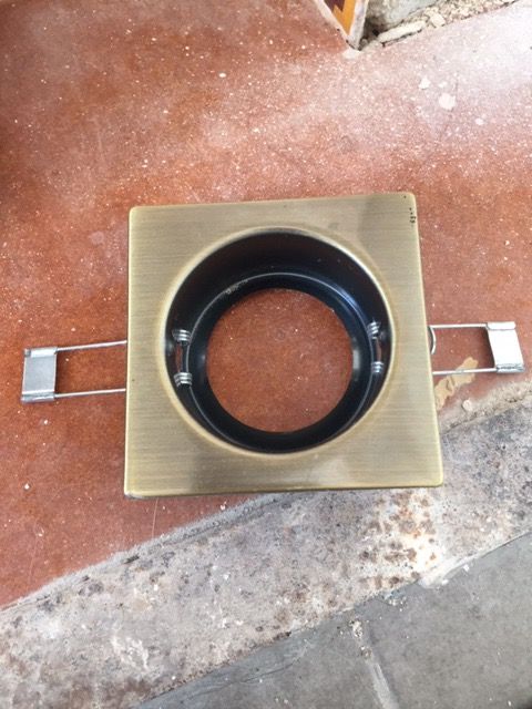 Aros halogenos cuadrados oro envejecido