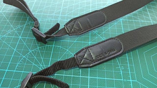 Correa camara Olympus