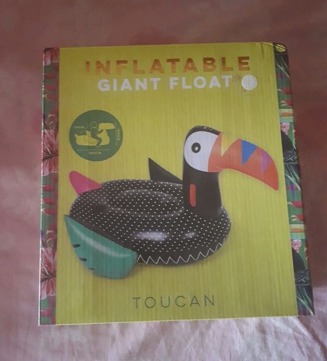 inflable Tucan