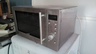 Horno Microondas y Convección de segunda mano por 75 EUR en Nava en WALLAPOP