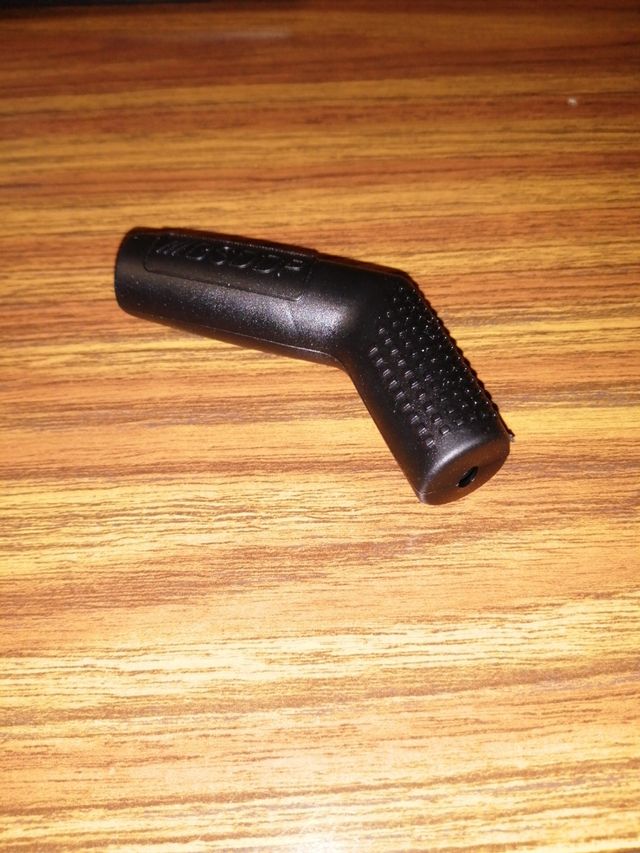 Protector de calzado para moto