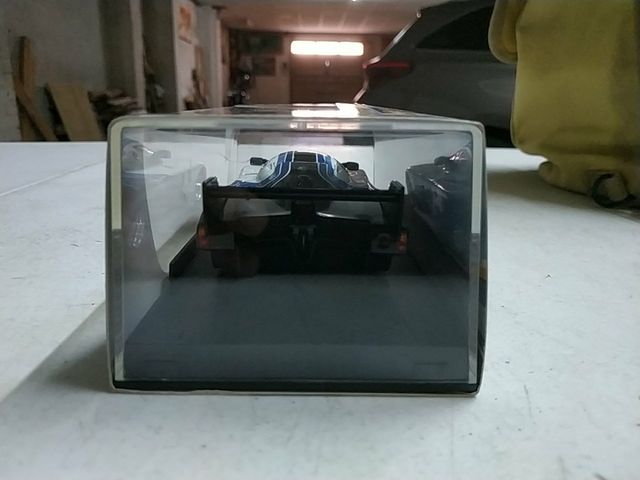 coche March 83G blue thunder #56 Revell