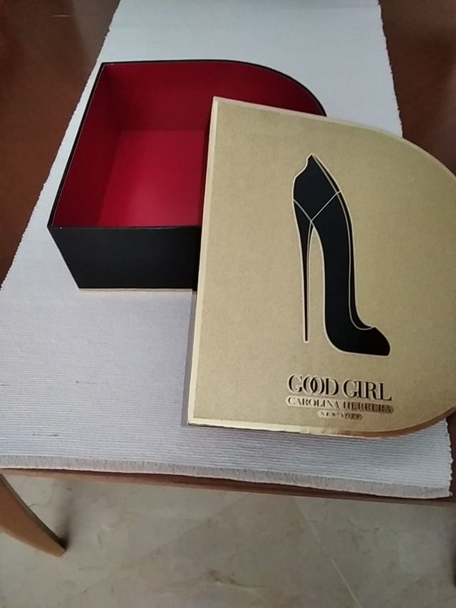 Caja Carolina Herrera