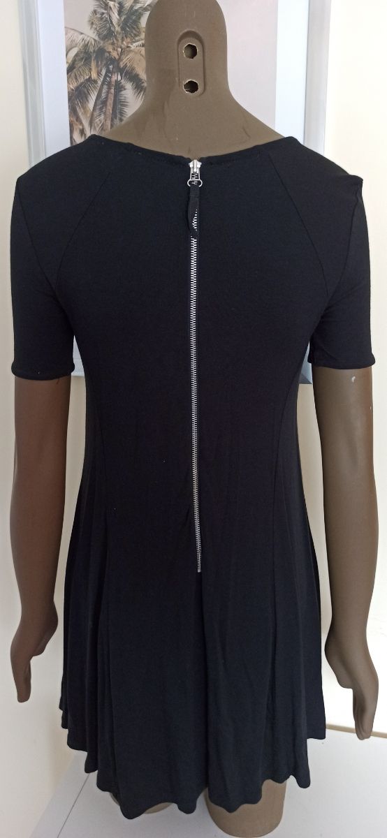 vestido corto.talla s. zara