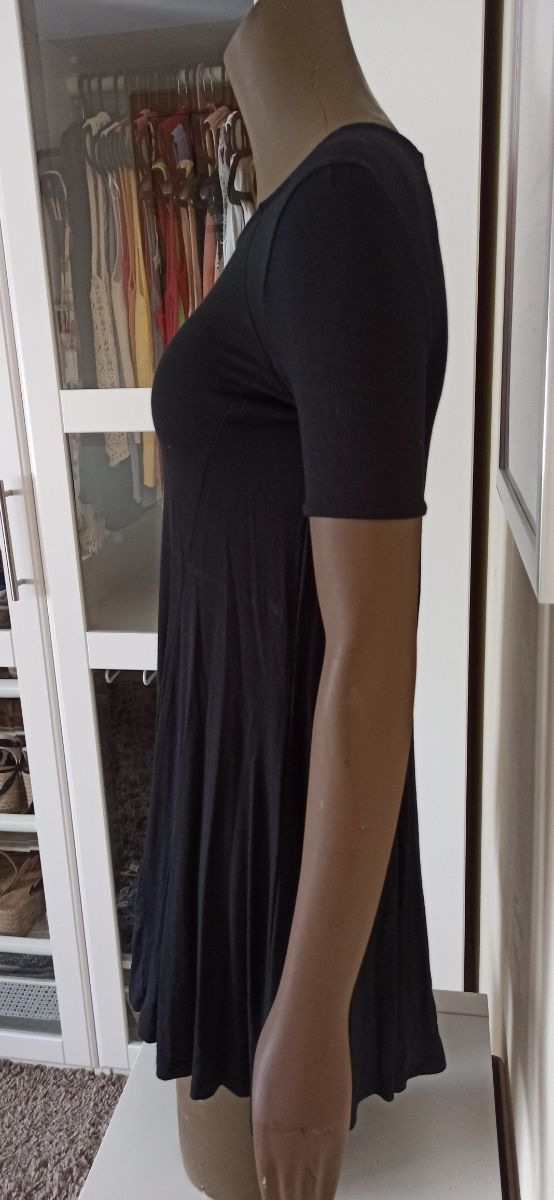 vestido corto.talla s. zara