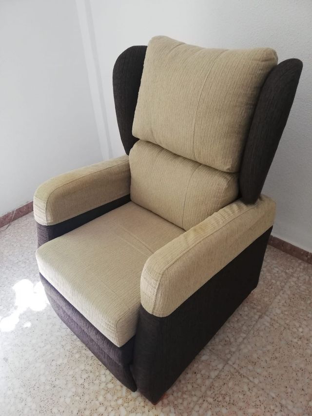 Sillones de segunda mano por 40 € en Cádiz en WALLAPOP