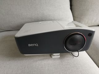 BenQ デジタルプロジェクター TH670 フルHD 3000ルーメン ベンキュー