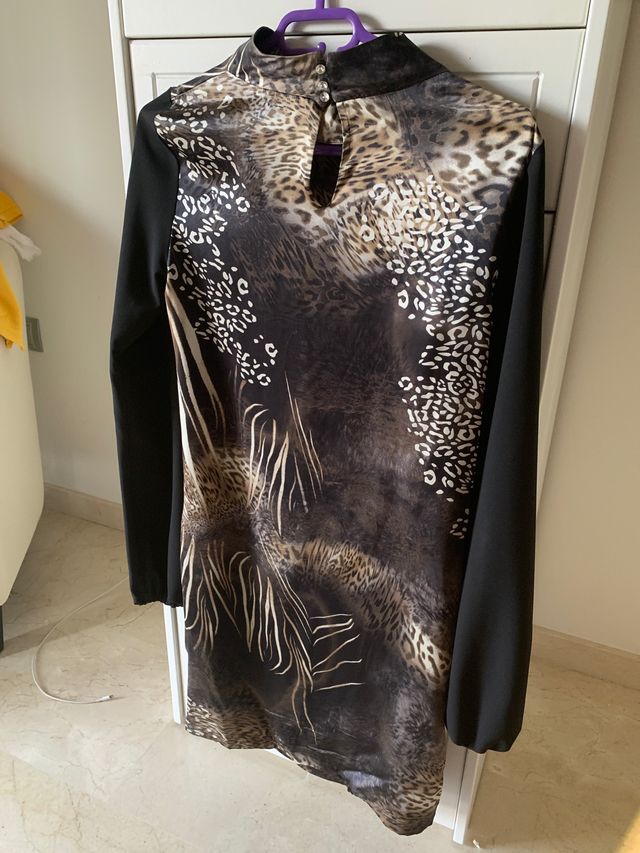 Vestido de seda de Marciano Guess