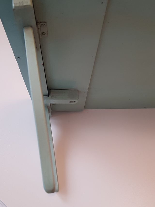 ANTIGUA CAMARERA O BANDEJA DE SERVICIO DE MADERA