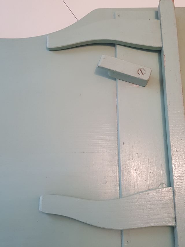 ANTIGUA CAMARERA O BANDEJA DE SERVICIO DE MADERA