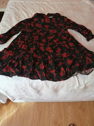 Vestido zara negro con flores Clearance