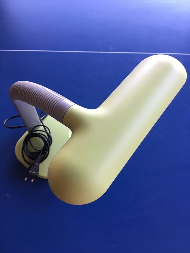 Lámpara de escritorio