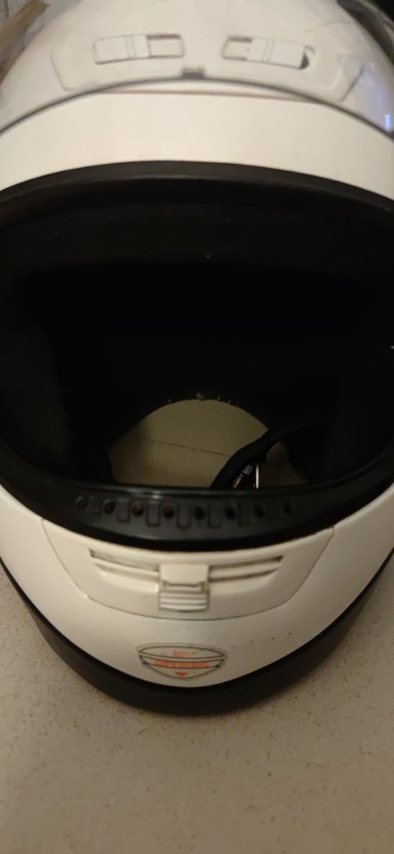 Casco Levior talla L