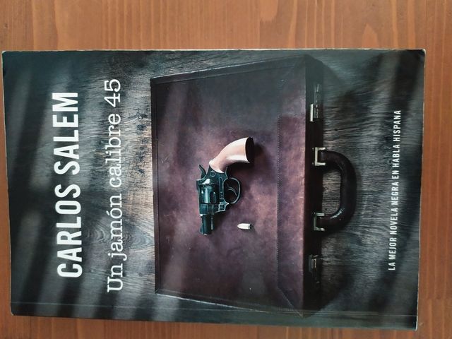 Un jamón calibre 45