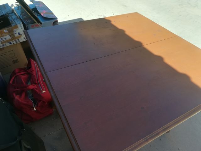 “Mesa de madera maciza rústica vintage – comedor,