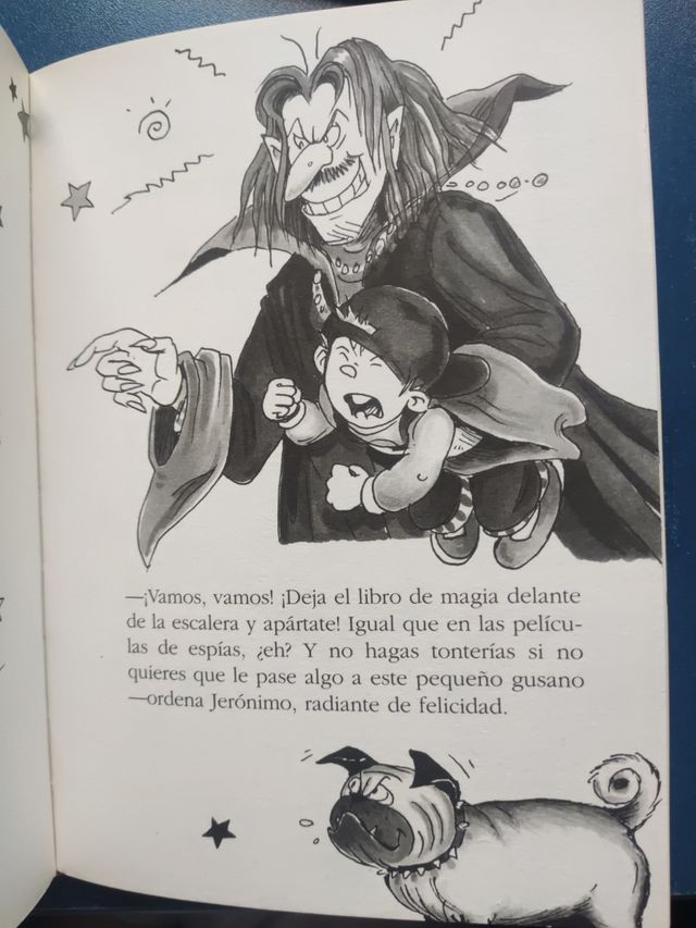 Kika superbruja y el libro de hechizos