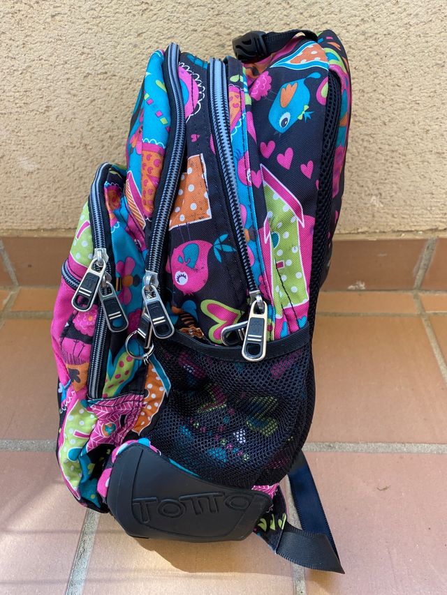 Mochila totto.