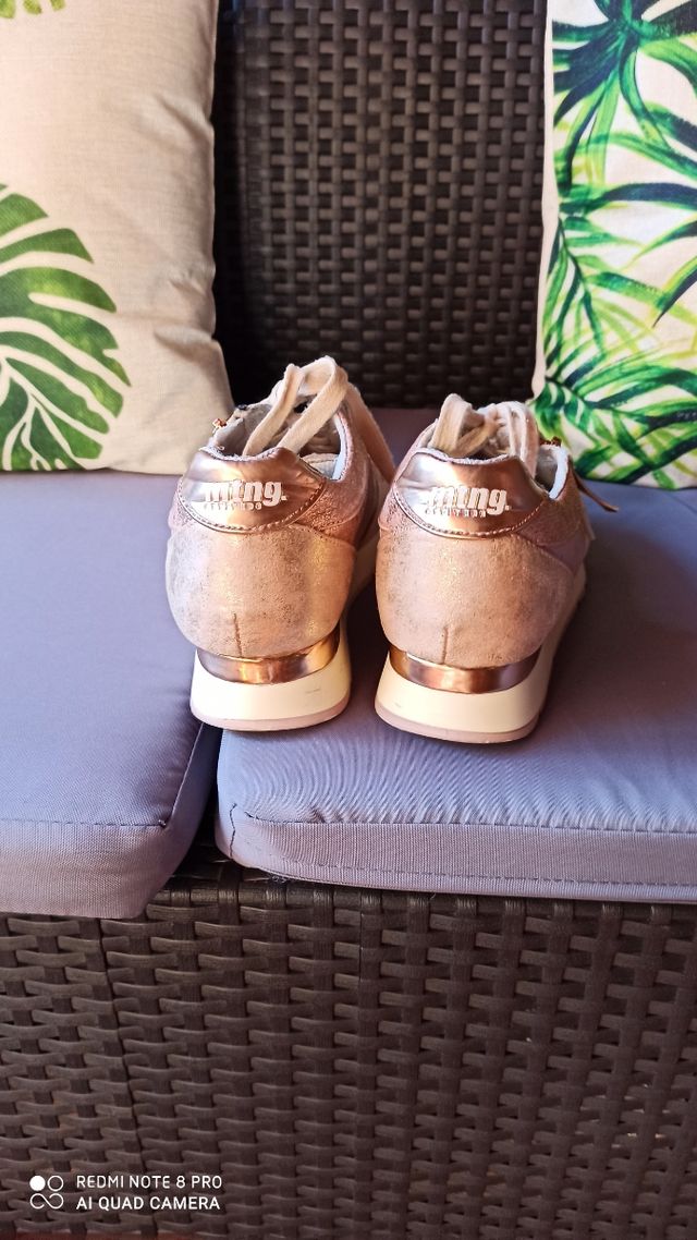 Zapatillas Mustang como nuevas