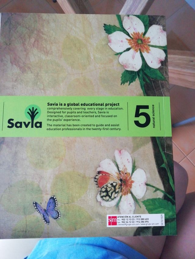 Libro de Natural science 5° primaria