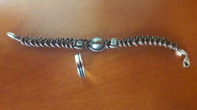 Anillo acero y pulsera cuero