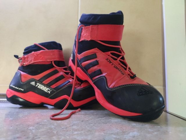 Forzado flauta Seguro Botas adidas barrancos TERREX HYDRO_LACE de segunda mano por 60 € en Valls en WALLAPOP Forzado flauta Seguro Botas adidas barrancos TERREX HYDRO_LACE de segunda mano por 60 € en Valls en WALLAPOP