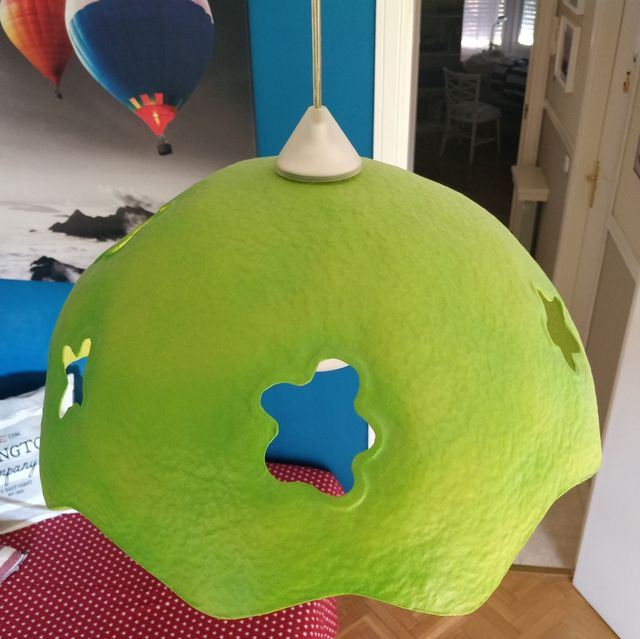 Lámpara para cuarto infantil