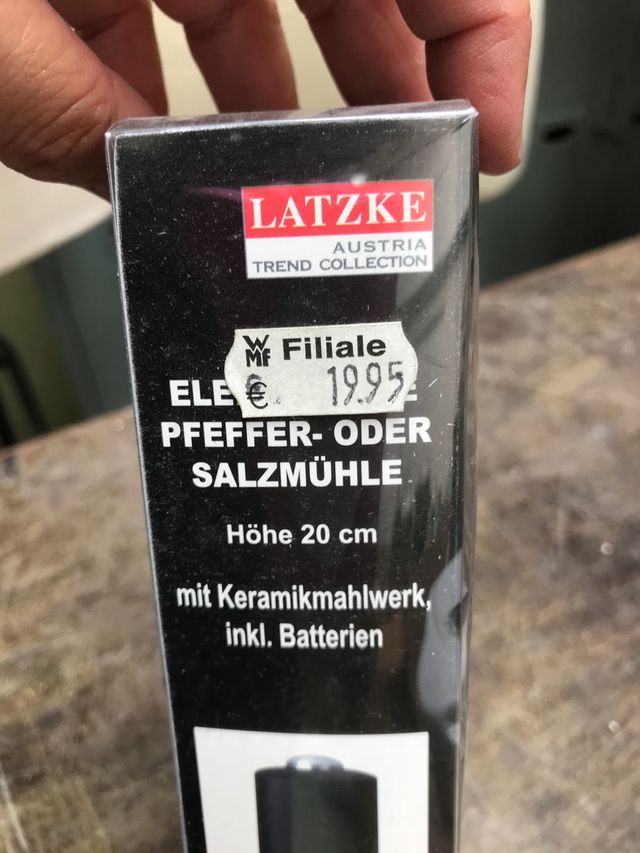 Molinillo a pilas para pimienta o especias